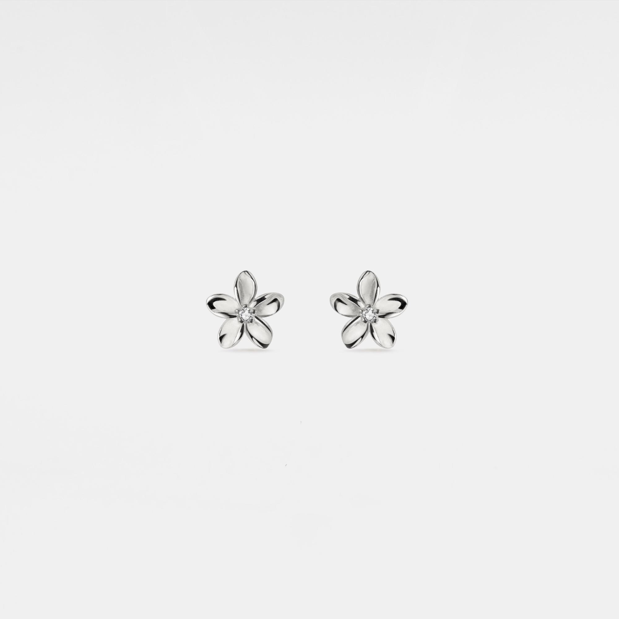 Petal-shaped earrings - Image 3