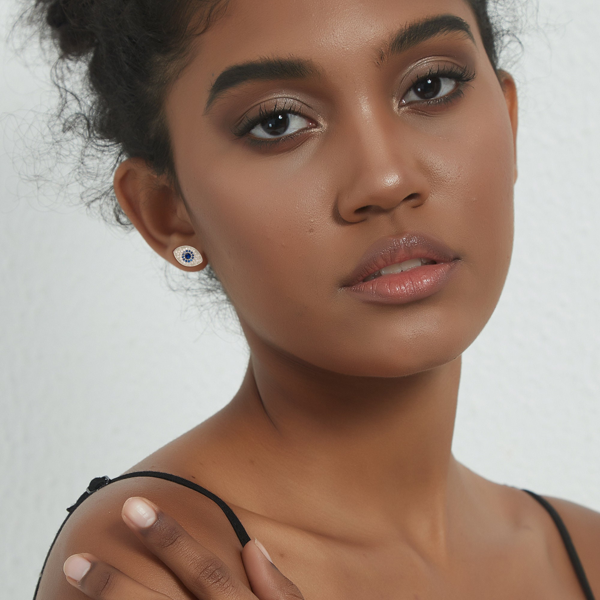 Marquise-shaped earrings - Image 4